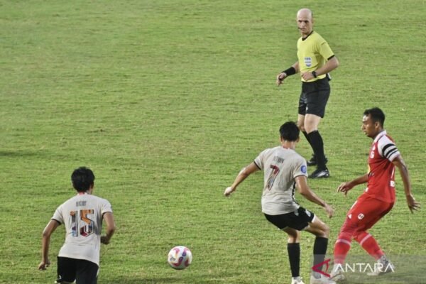 PSM Makassar Applauds Foreign Referee’s Performance in Managing Relegation Battle PSM Makassar Applauds Foreign Referee's Performance in Managing Relegation Battle