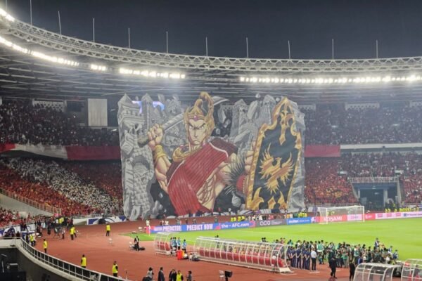 Berbagai Judul Alternatif untuk “Koreografi Berhias Tifo Pendekar Wayang Warnai Laga Indonesia vs China”:
1. “Tifo Pendekar Wayang: Koreografi Memukau di Laga Indonesia vs China”
2. “Pesona Tifo Pendekar Wayang: Warna dan Gerak di Pertandingan Indonesia vs China”
3. “Koreografi Tifo Pendekar: Menghidupkan Pertandingan Indonesia vs China”
4. “Wayang dan Tifo: Serangkaian Gerakan Memikat dalam Laga Indonesia vs China”
5. “Kreativitas Tifo Pendekar: Warna Baru di Pertarungan Indonesia vs China”
6. “Sinergi Tifo dan Wayang: Menghiasi Duel Seru Indonesia vs China”
7. “Koreografi Spektakuler Tifo Pendekar: Meriahkan Pertandingan Indonesia vs China”
8. “Tifo Wayang Pendekar: Harmoni Warna dalam Laga Indonesia vs China”
9. “Pertandingan Bergengsi: Tifo Pendekar Wayang Menyemarakkan Indonesia vs China”
10. “Koreografi Tifo yang Mempesona: Warna Pertarungan Indonesia vs China”
Semoga salah satu judul ini sesuai dengan yang Anda cari! Berbagai Judul Alternatif untuk "Koreografi Berhias Tifo Pendekar Wayang Warnai Laga Indonesia vs China":
1. "Tifo Pendekar Wayang: Koreografi Memukau di Laga Indonesia vs China"
2. "Pesona Tifo Pendekar Wayang: Warna dan Gerak di Pertandingan Indonesia vs China"
3. "Koreografi Tifo Pendekar: Menghidupkan Pertandingan Indonesia vs China"
4. "Wayang dan Tifo: Serangkaian Gerakan Memikat dalam Laga Indonesia vs China"
5. "Kreativitas Tifo Pendekar: Warna Baru di Pertarungan Indonesia vs China"
6. "Sinergi Tifo dan Wayang: Menghiasi Duel Seru Indonesia vs China"
7. "Koreografi Spektakuler Tifo Pendekar: Meriahkan Pertandingan Indonesia vs China"
8. "Tifo Wayang Pendekar: Harmoni Warna dalam Laga Indonesia vs China"
9. "Pertandingan Bergengsi: Tifo Pendekar Wayang Menyemarakkan Indonesia vs China"
10. "Koreografi Tifo yang Mempesona: Warna Pertarungan Indonesia vs China"
Semoga salah satu judul ini sesuai dengan yang Anda cari!