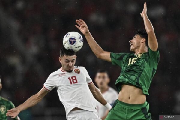 Gelandang Timnas Indonesia Ivar Jenner Resmi Bergabung dengan Tim Utama FC Utrecht