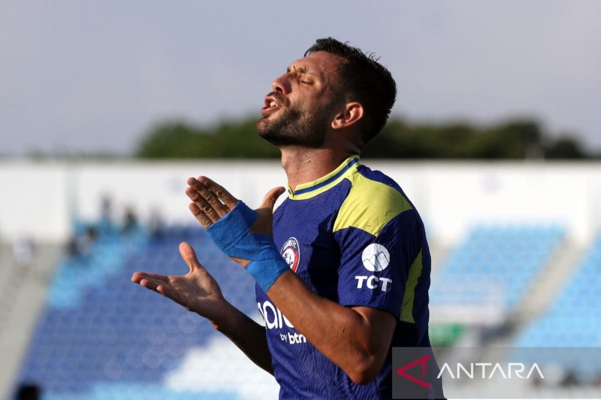 Arema Siap Jadikan Pertandingan Melawan Persib Sebagai Momen Kebangkitan